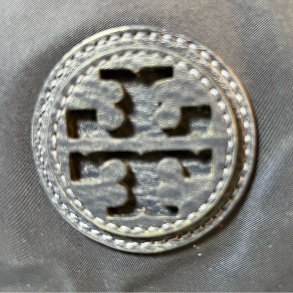 Tory Burch Crossbody Thea Nylon 
Weekender Carryall Diaper Baby Bag - Picture 4 of 15